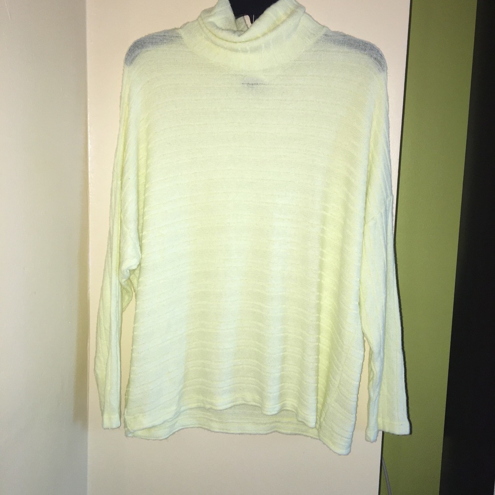 Light sweater NEON YELLOW